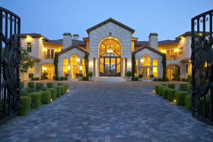 331st Ave &amp; Broadway Ave -...